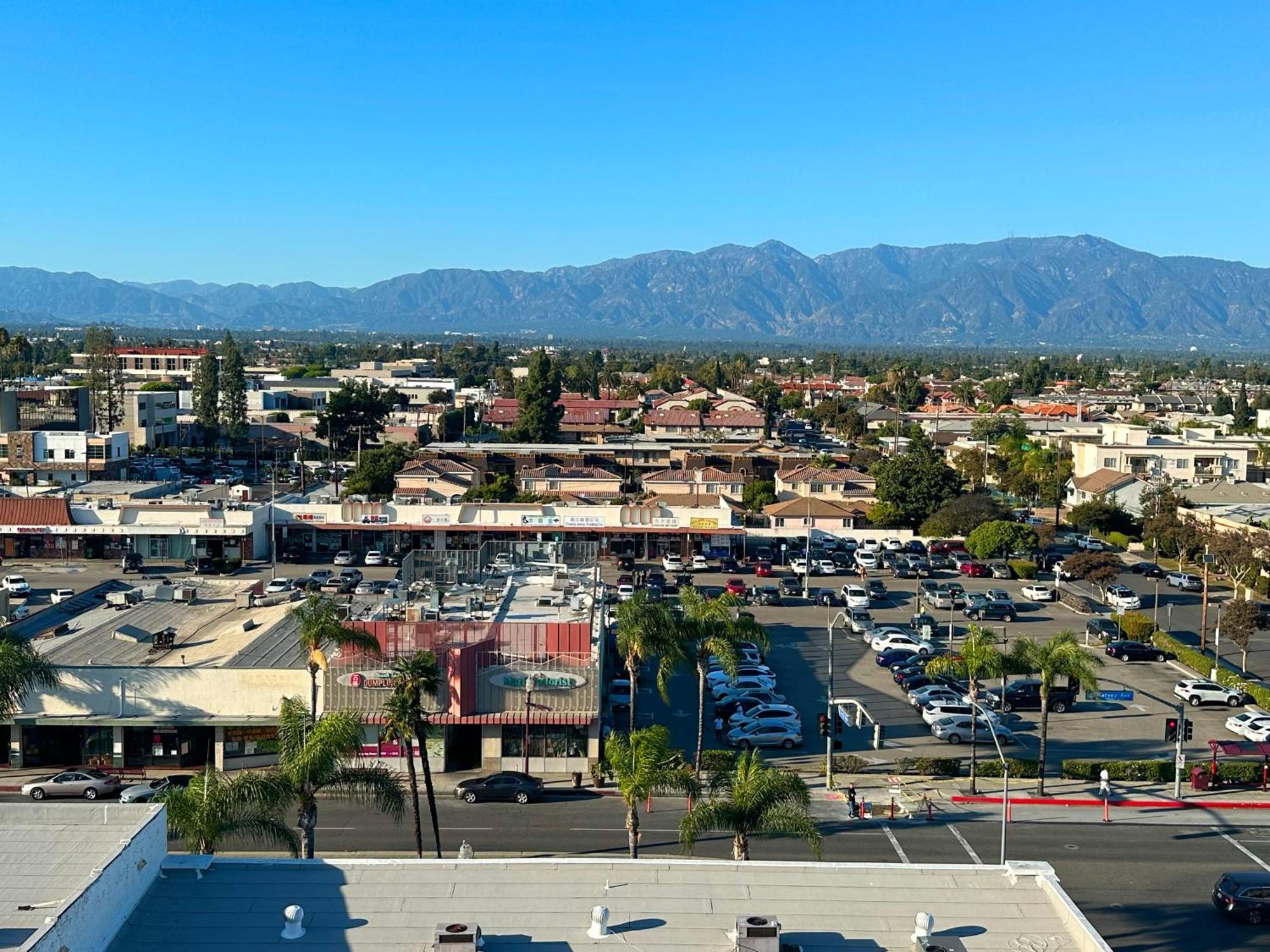 Lincoln Hotel Monterey Park Los Angeles Exterior photo