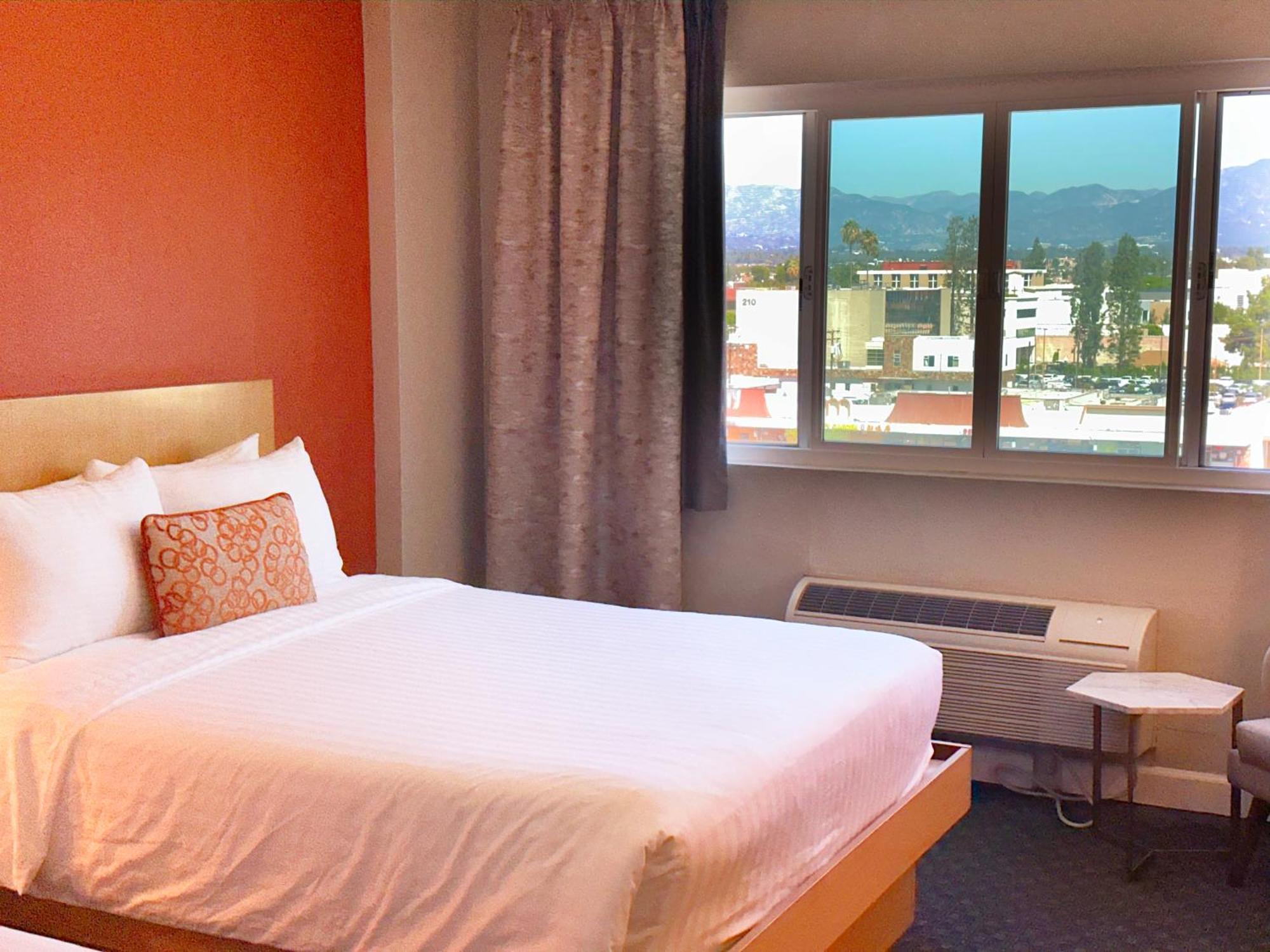 Lincoln Hotel Monterey Park Los Angeles Exterior photo